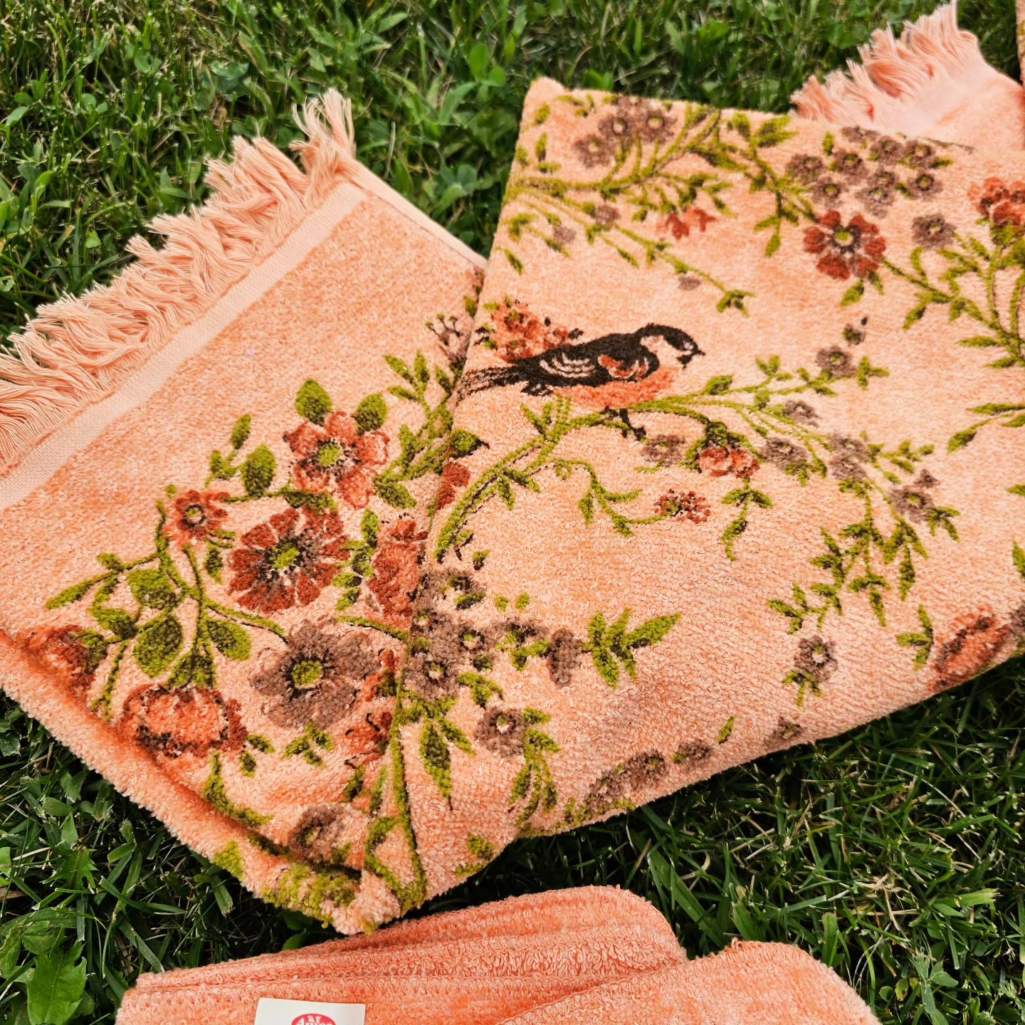 8-Piece Vintage Towel & Washcloth Set