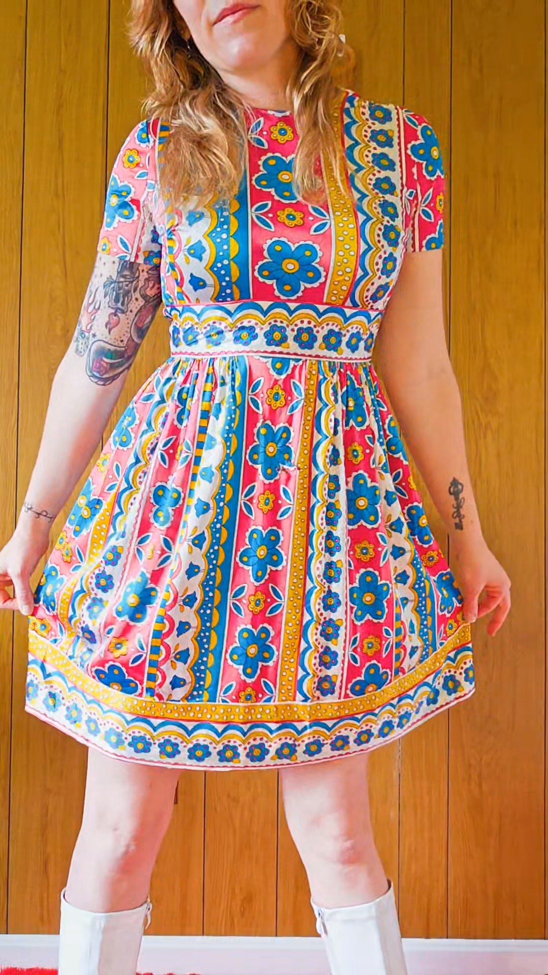 60s Flower Power Fixer-Upper Dress (XS/S)