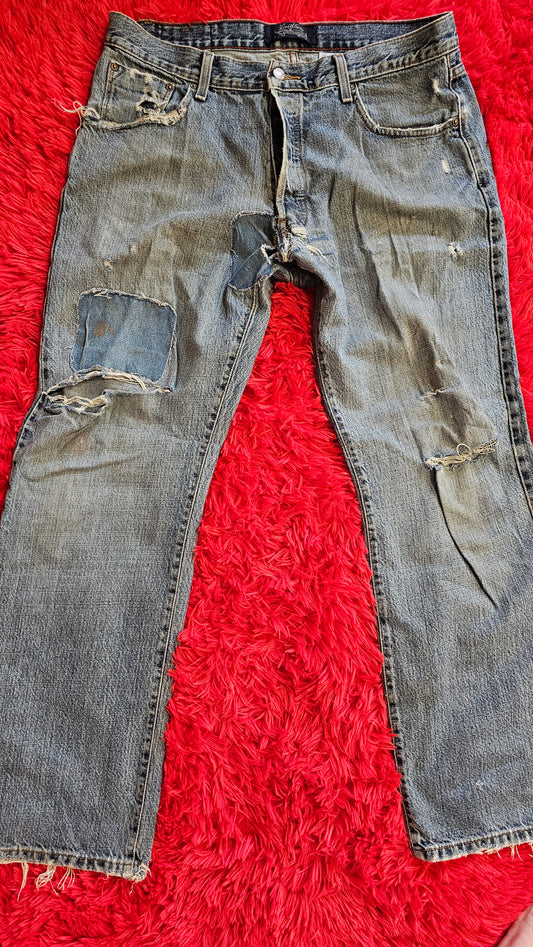 Thrashed Y2K Mens Levi's