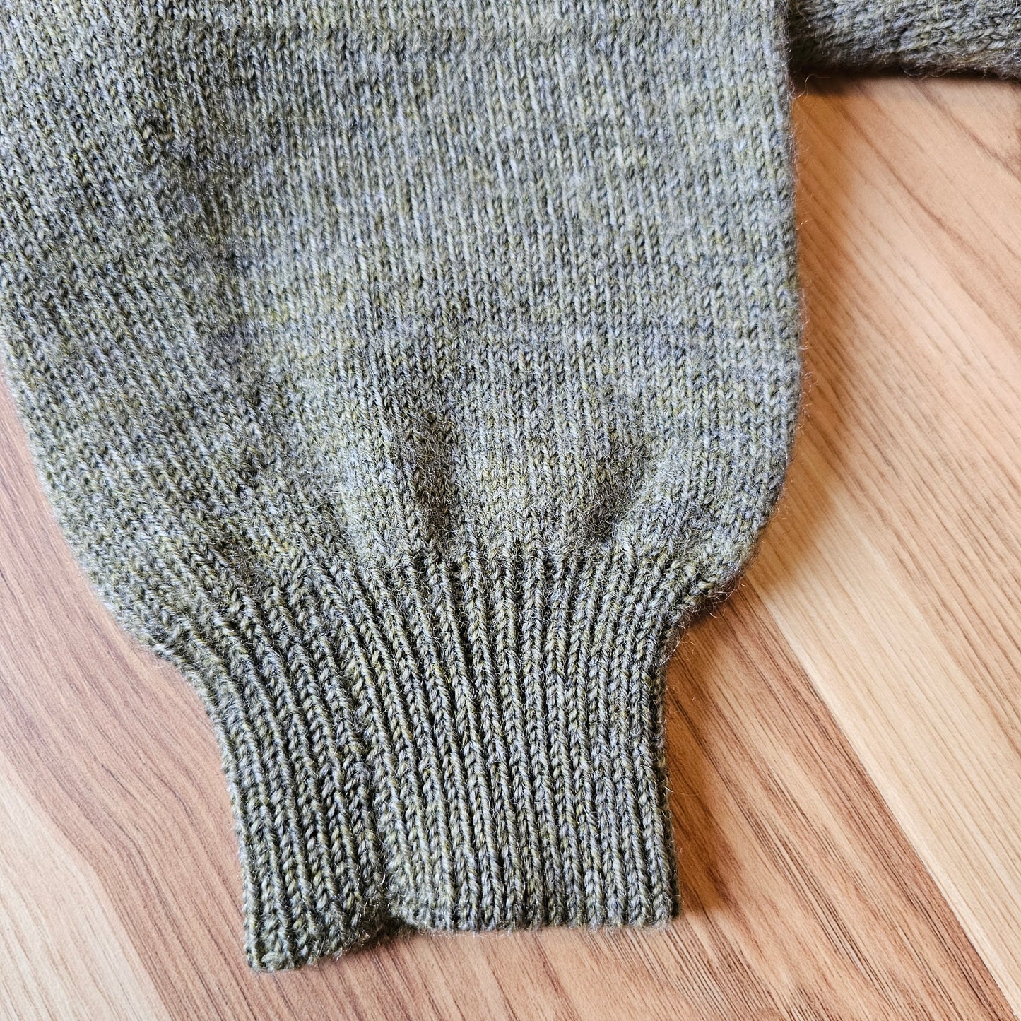 60s/70s Green Wool Sweater (S)