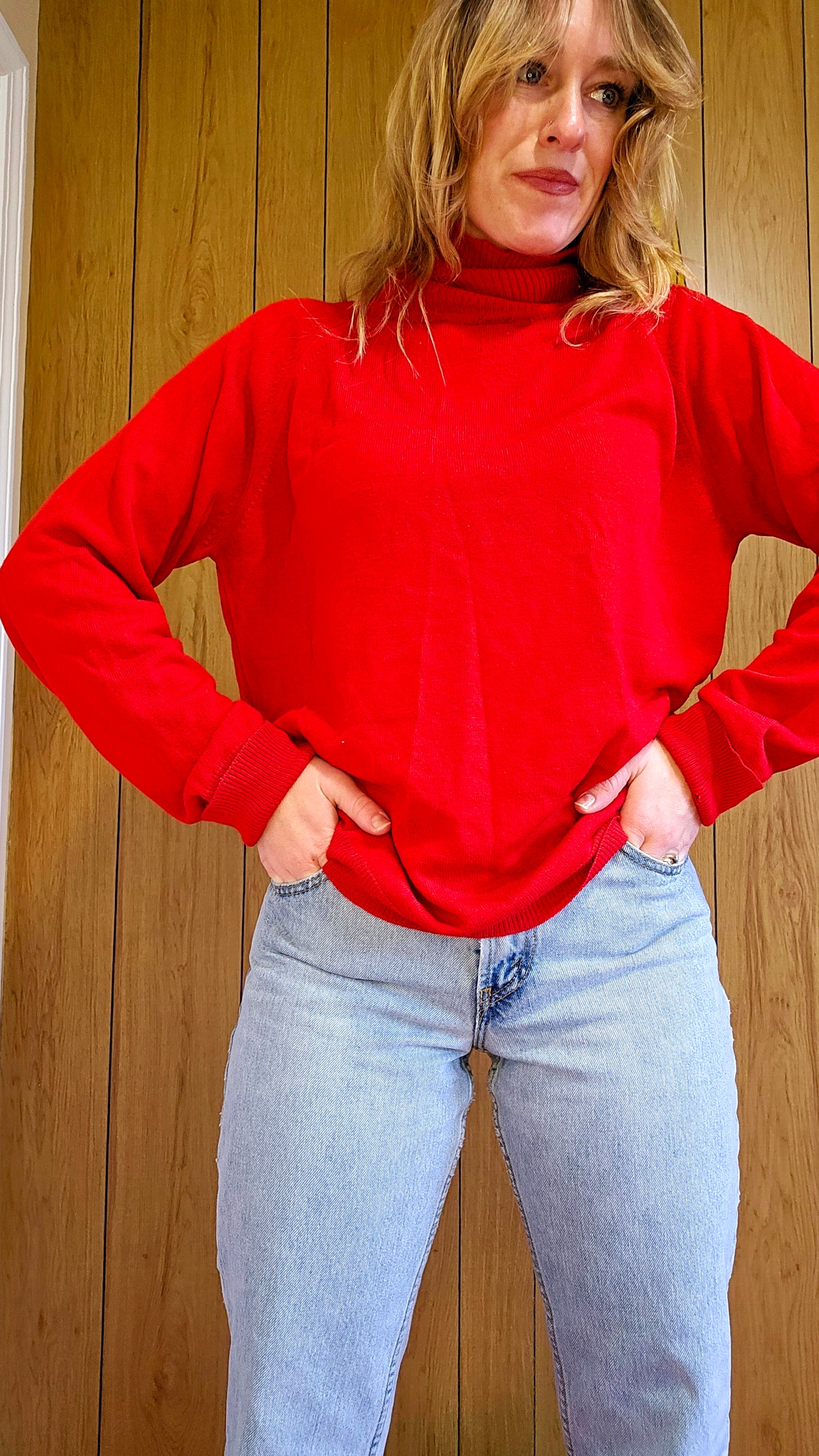 60s/70s Red Sweater (Mens M/Womens L)