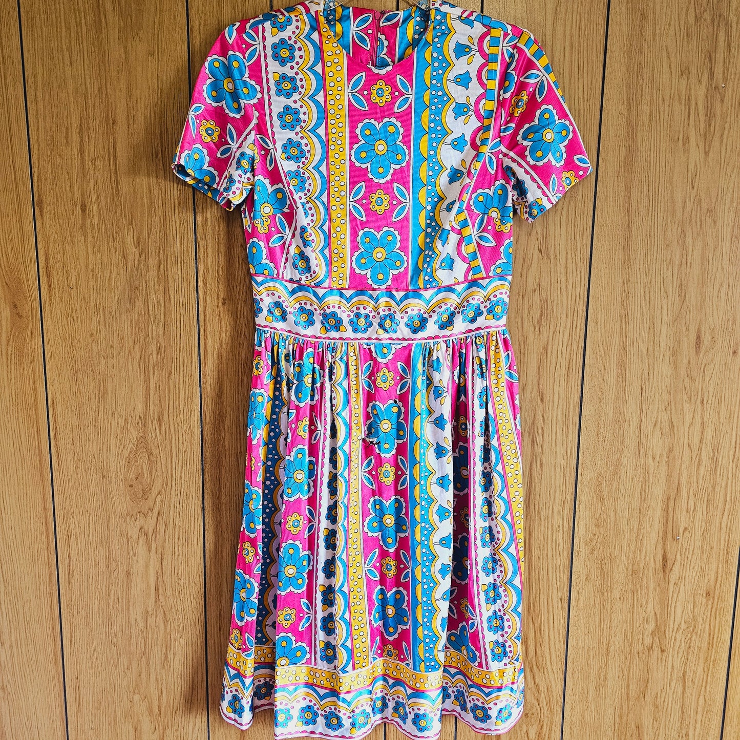 1960s Flower Power Fixer Upper Dress (XS/S)