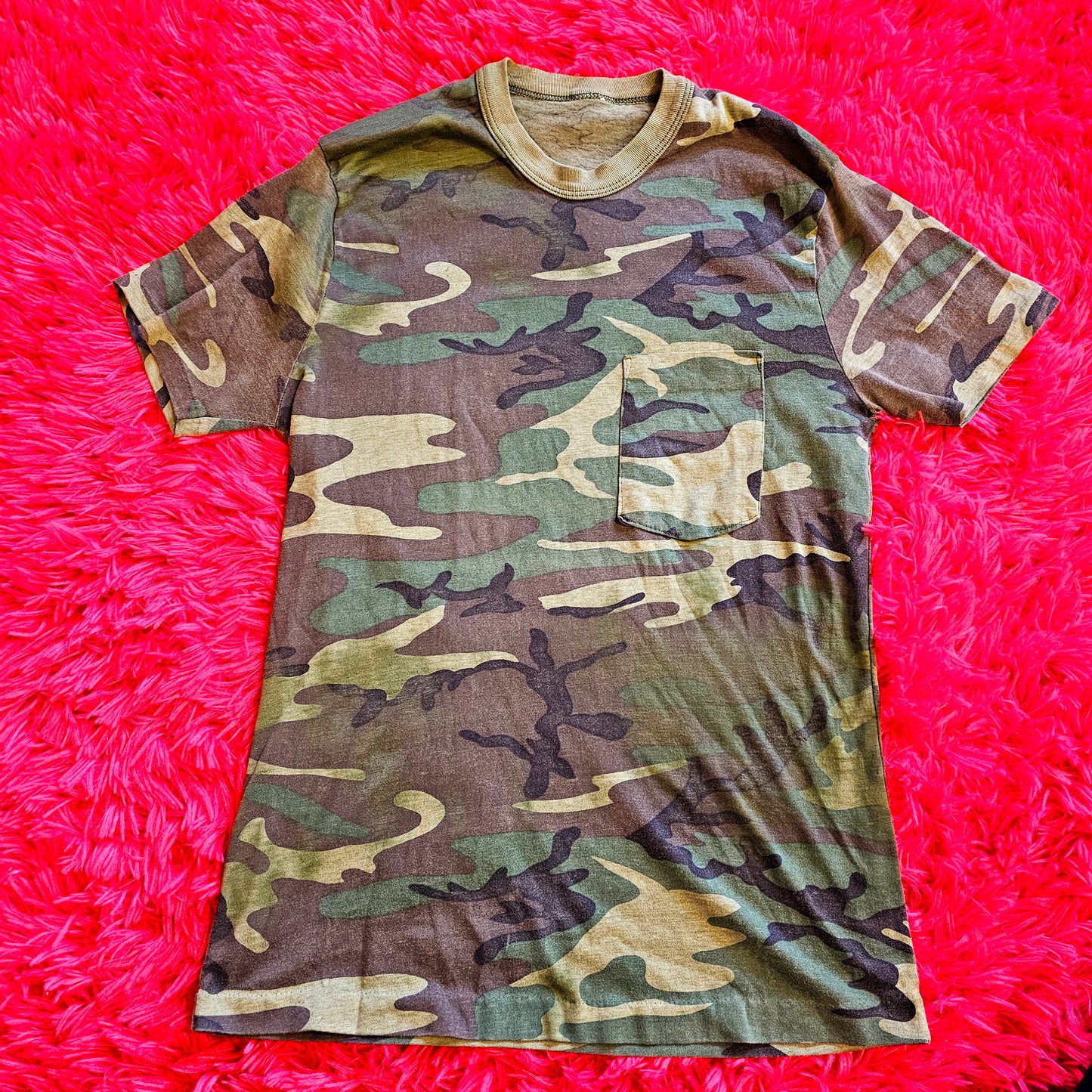 Single Stitch Army Camo Tee (Womens S)