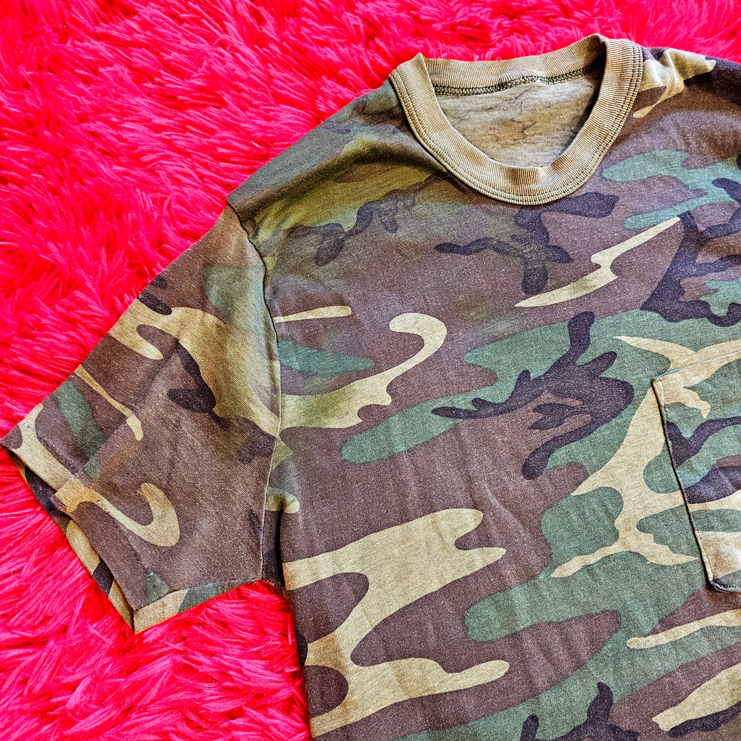 Single Stitch Army Camo Tee (Womens S)