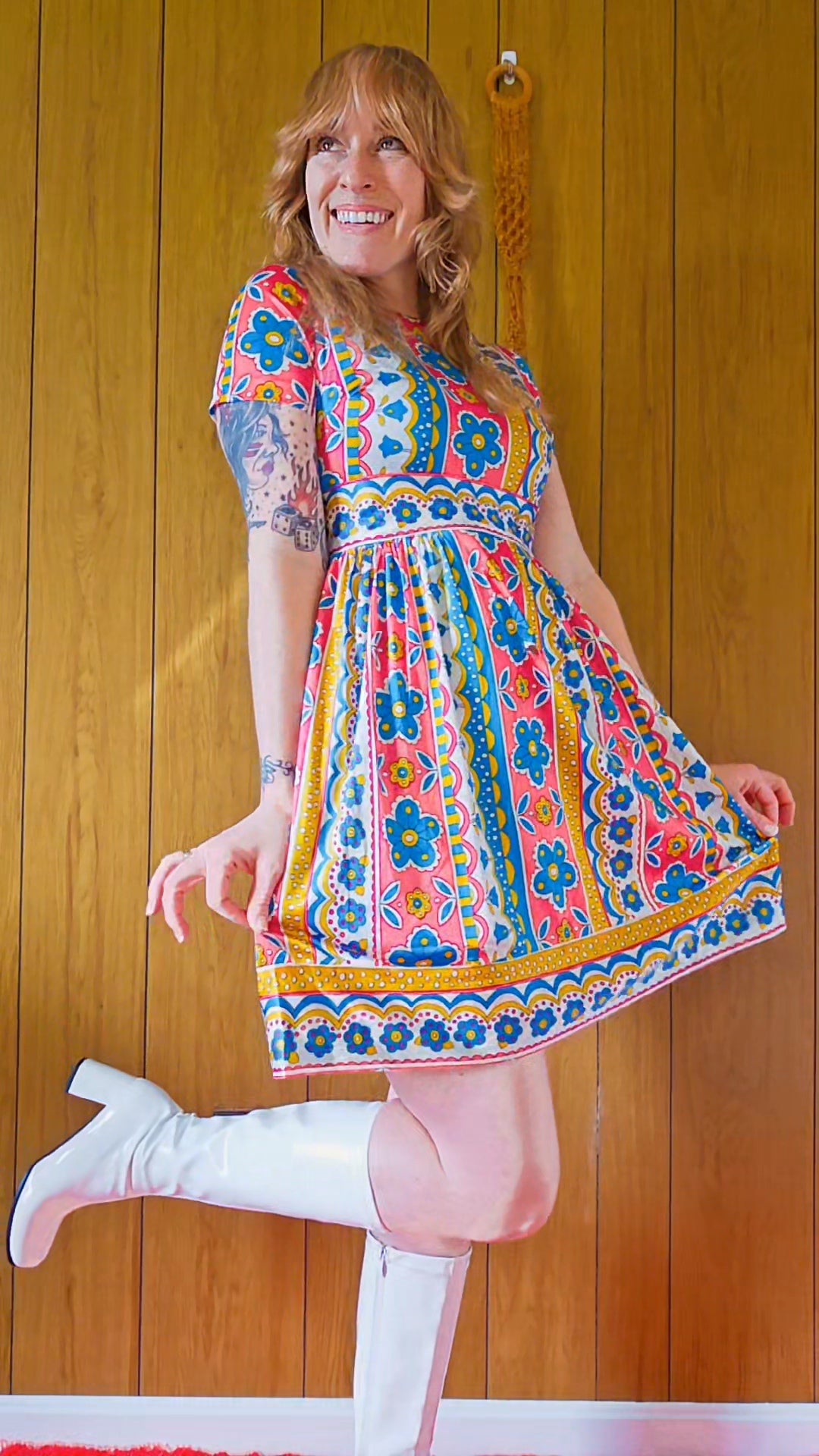 1960s Flower Power Fixer Upper Dress (XS/S)