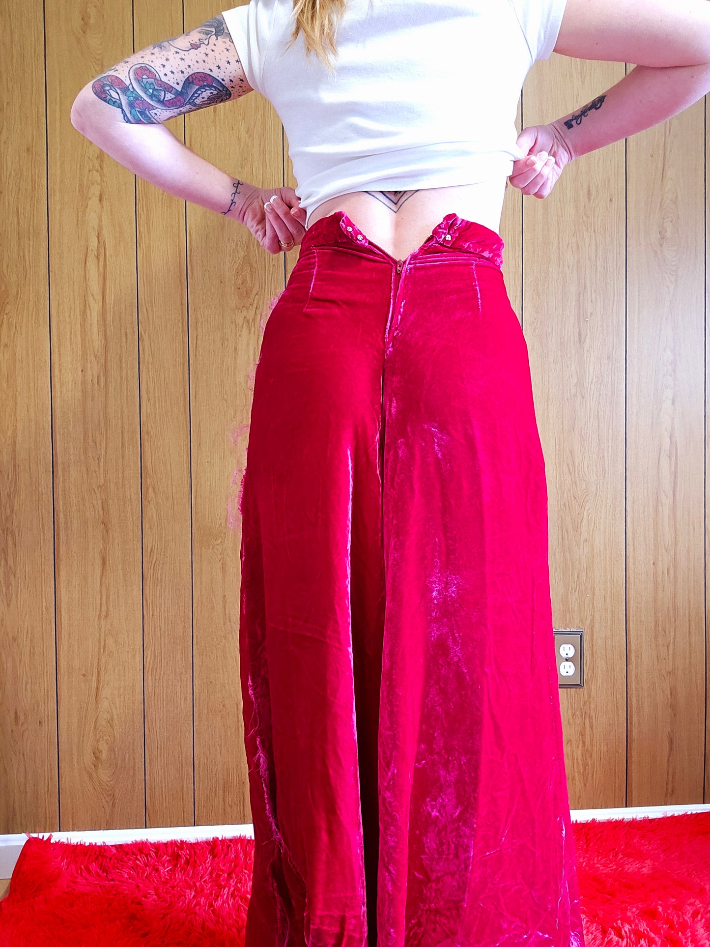 70s Fixer Upper Pink Velvet Gaucho Bells (XS/S)