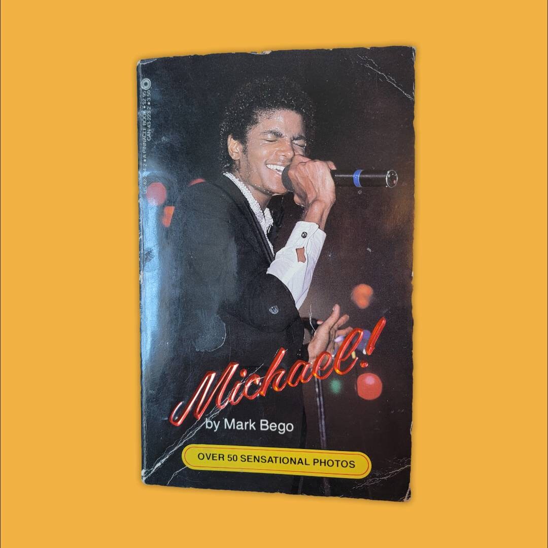 70s/80s/90s Michael Jackson bundle! Comic book, Wiz song books, trading cards etc
